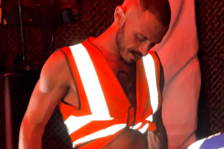HAIRY ARSED BOTTOM NASTY PIG BREEDERS FUCK RAW IN SEX CLUB