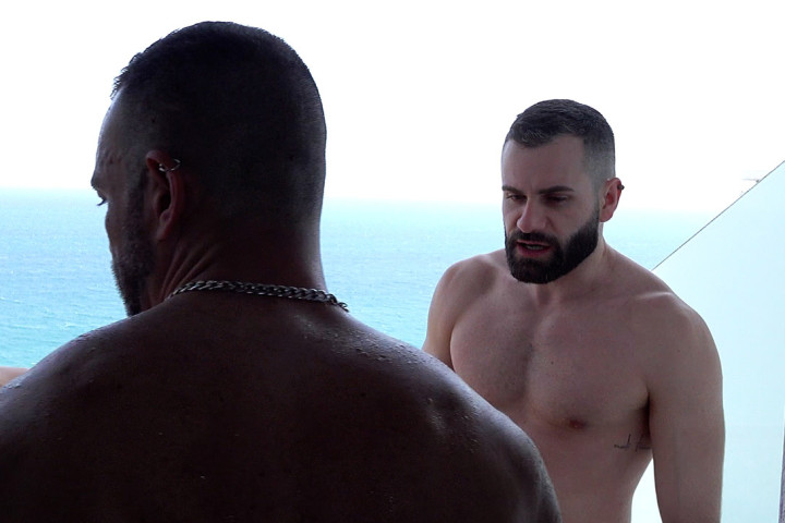 RELENTLESSLY RIDING MAN COCK DROOLING OVER SWEATY HAIRY ASS