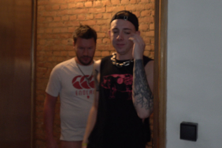 A RAW ROAD NATION DIRTY DOUBLE VID! STUNNING FIT TRADIE LAD JERK OFF AND SHOCKING FISTING FUCK BACK