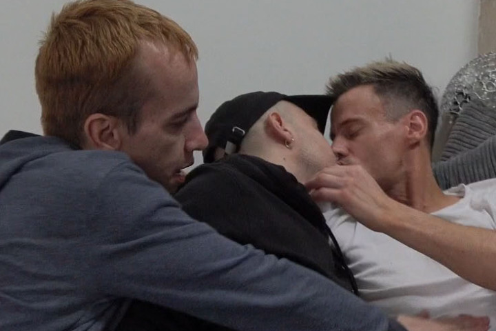 DIRTY HUNG COCK cums twice in a row. Skinhead tradie takes double up the ass