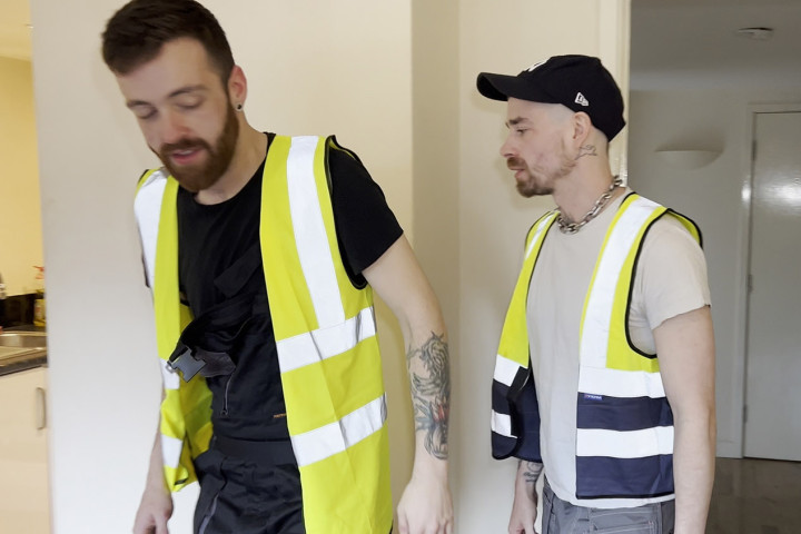 STUNNING TATTOO LAD WITH BIG HAIRY COCK FUCKS M8